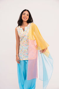Floral Fling Kurta Set